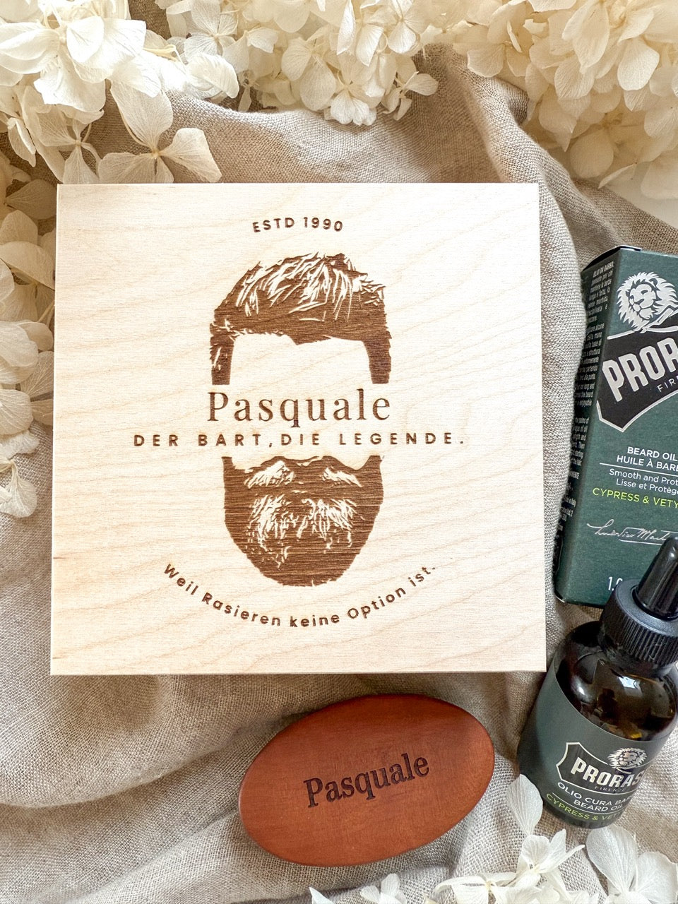 Bartpflegeset personalisiert mit Bartbürste und Proraso Bartöl